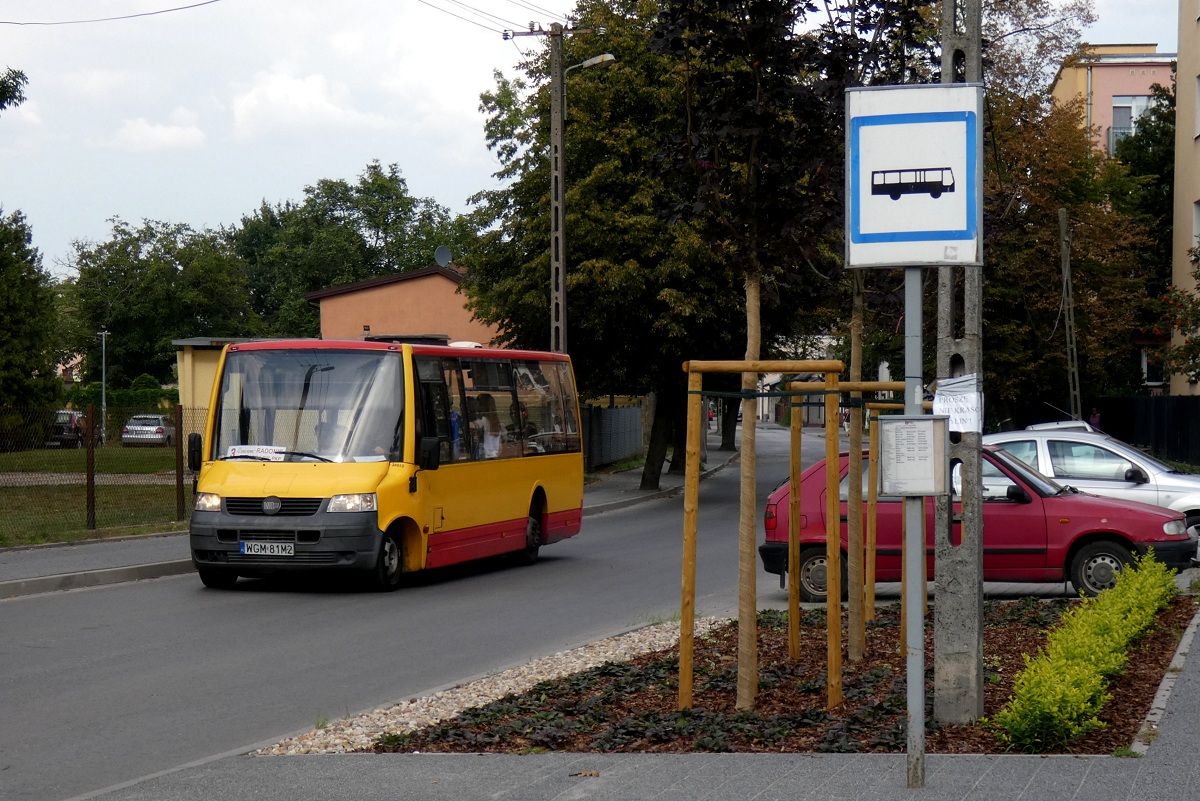 30023
ProCity jedzie w obsĹudze kursu "5523" linii numer 3 w relacji KĹudzienko PÄtla (14:11)-SzczÄsne Cmentarz Nowy (15:09). 
Słowa kluczowe: DziwadĹo