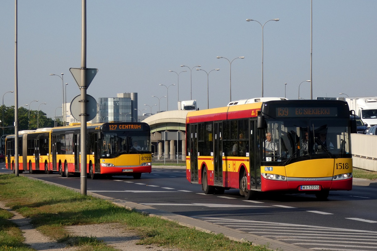 1518
Solaris #1518 jedzie w obsĹudze kursu 159 w relacji CH Blue City (9:00)-EC Siekierki (9:41). Solaris #8722 jedzie w obsĹudze kursu linii numer 127 w relacji Nowe WĹochy (8:45)-Centrum (9:20). Solaris #8571 jedzie w obsĹudze kursu linii numer 158 w relacji CH Reduta (9:00)-Witolin (9:47). 
