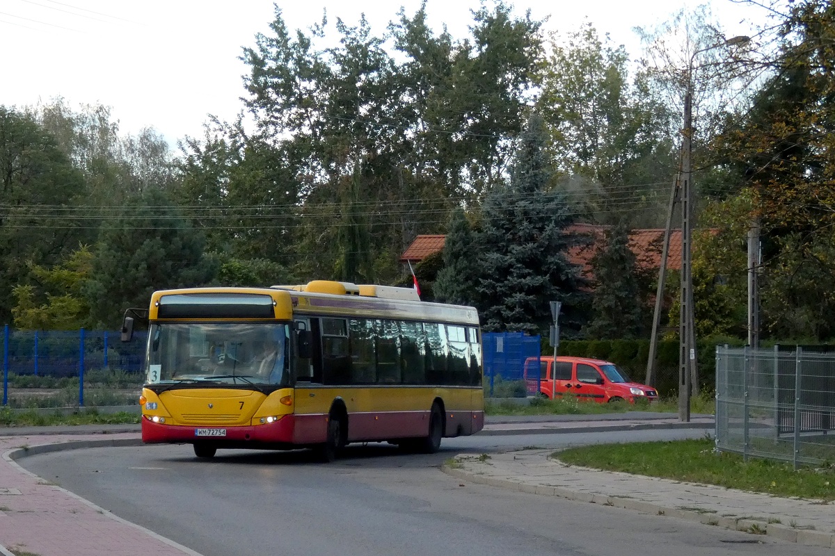 80287
Scania (ex. 49676, ex. A587) jedzie w obsĹudze kursu "5527" linii numer 3 w relacji KĹudno Nowe PÄtla (16:45)-Radonie PÄtla (17:54). 
