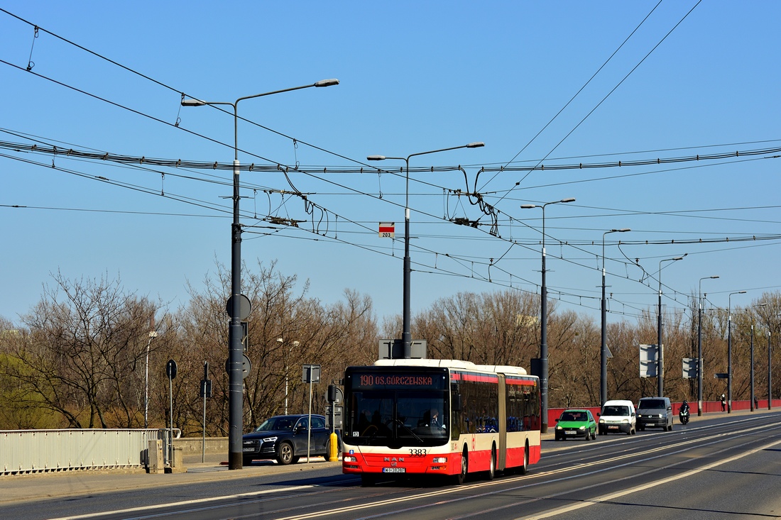 3383
Podobnie jak wczoraj 3383 na caĹodniowej brygadzie linii 190.
