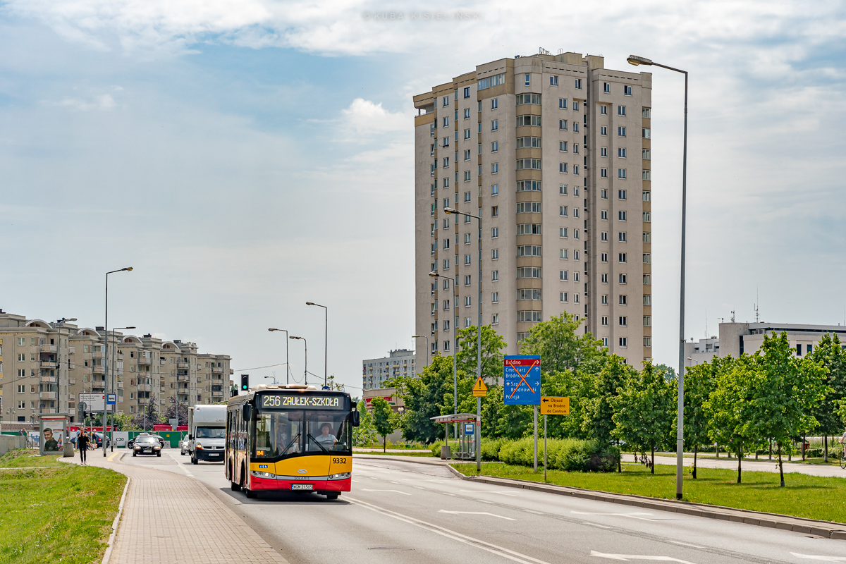 9332
JeĹli wszystko dobrze pĂłjdzie, to za niecaĹe dwa lata to miejsce bÄdzie miaĹo zupeĹnie inny wyglÄd i charakter. BrĂłdno z niecierpliwoĹciÄ czeka na zakoĹczenie budowy drugiej linii metra.
