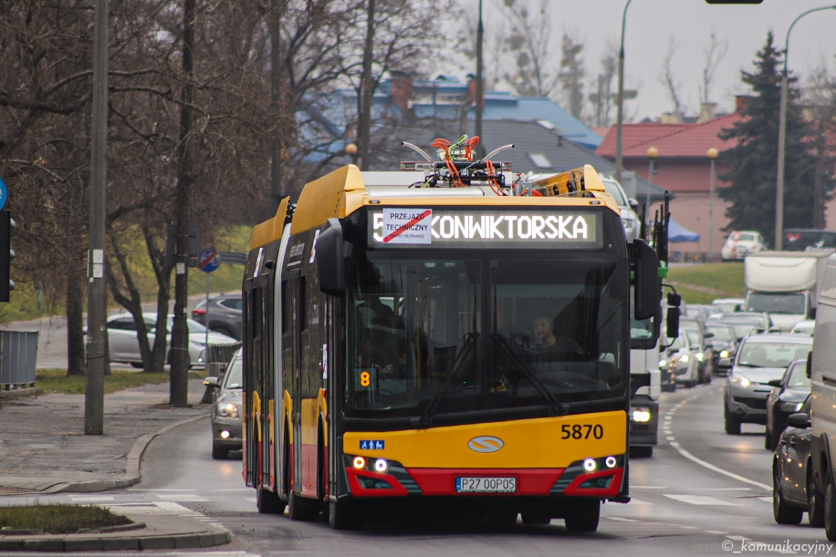 5870
Nowiutki karton z R-1, podczas testĂłw na trasie linii 503. 
