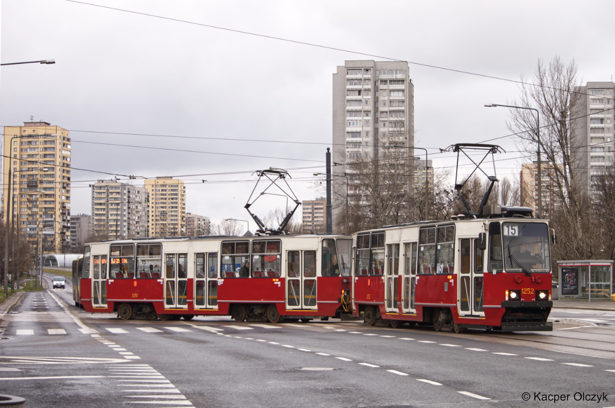 1252+1251
