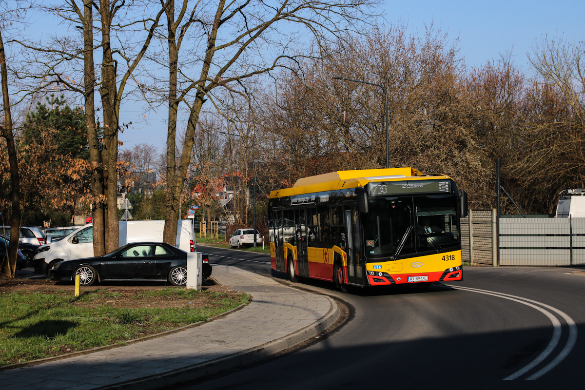 4318
W zwiÄzku z pracami na wschodniej czÄĹci drogi serwisowej S17, po ktĂłrej kursowaĹy linie 720, 722 i 730, linie te kursujÄ objazdem. Od skrzyĹźowania ulic Trakt Brzeski/Jana PawĹa II/PiĹsudskiego linie jadÄ ulicami: Jana PawĹa II, GoĹciniec, zachodnia droga serwisowa S17, DÄbrowskiego, MAJDAN: RĂłwna, ZagĂłrska, dalej swoimi trasami. Dodatkowo w dni powszednie linia 720 obsĹugiwana jest solĂłwkami.
Słowa kluczowe: objazd