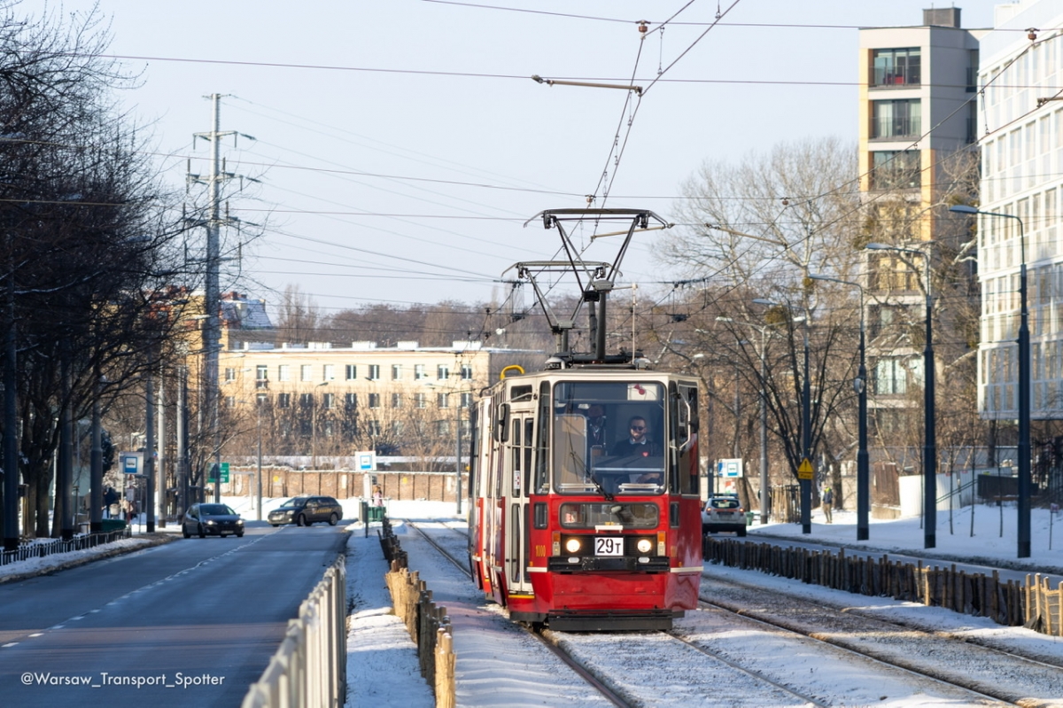 1000+1001
Słowa kluczowe: WOĹP2021 Zima