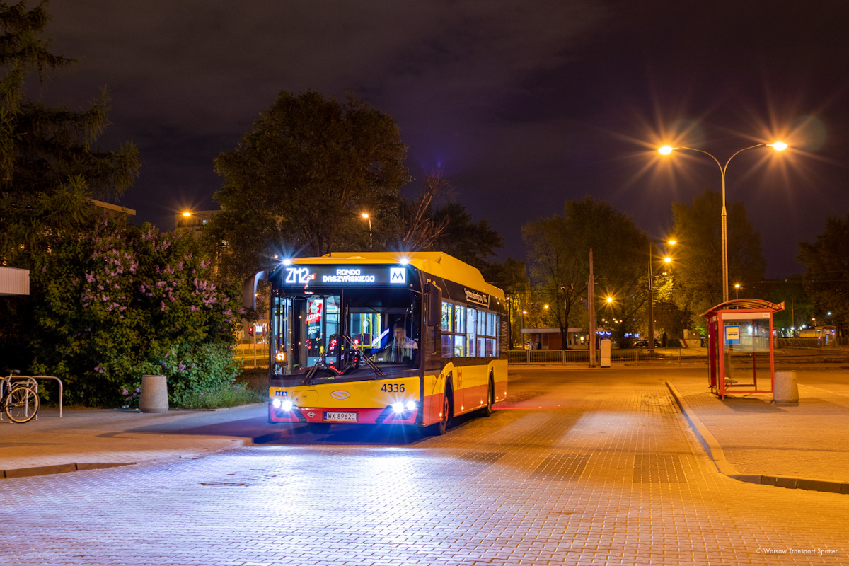 4336
Nocna odsĹona ZM2
Słowa kluczowe: ZaMetro