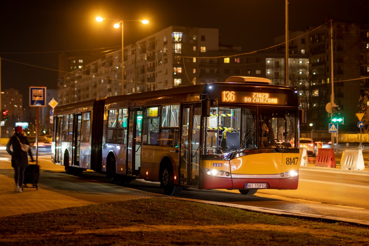 8147
Zjazd do zajezdni WoroniczaĹskiego Solarisa 81xx.
