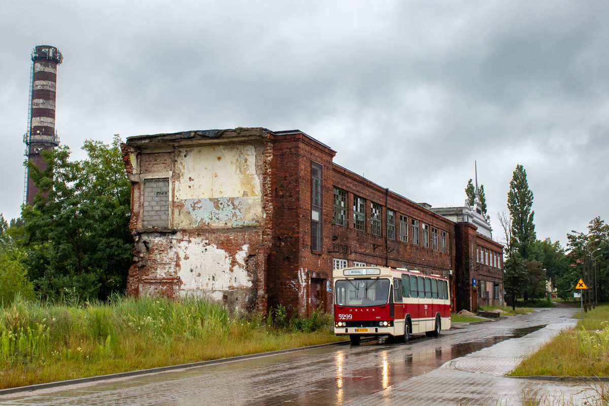 5299
Słowa kluczowe: Architektura