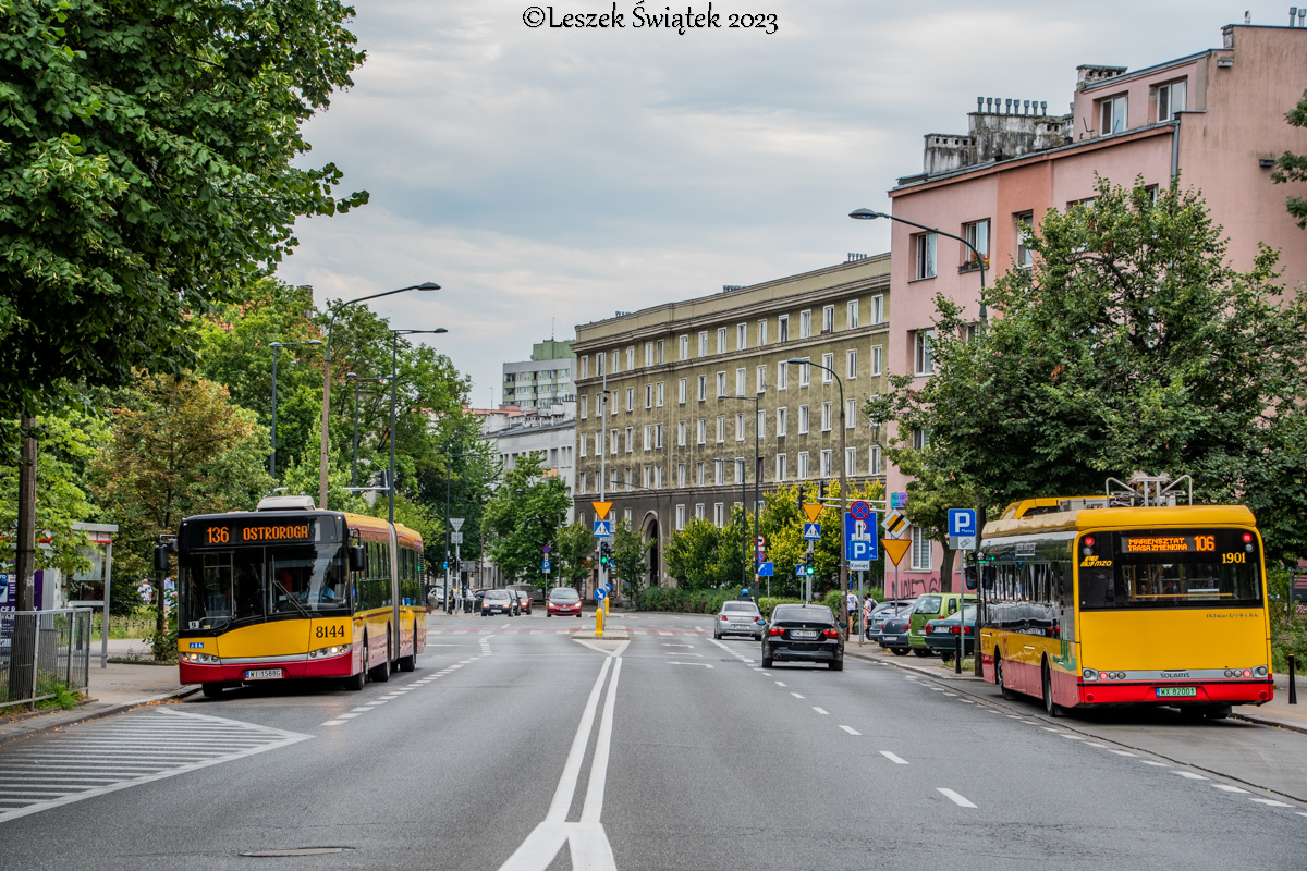 8144
Ostatnie dni, moĹźe przy odrobinie szczÄĹcia tygodnie, wozĂłw serii 81XX. W ruchu zostaĹo okoĹo szeĹciu sztuk, co jak widaÄ nie przeszkadza, by ktĂłregoĹ puĹciÄ w weekend na miasto.
