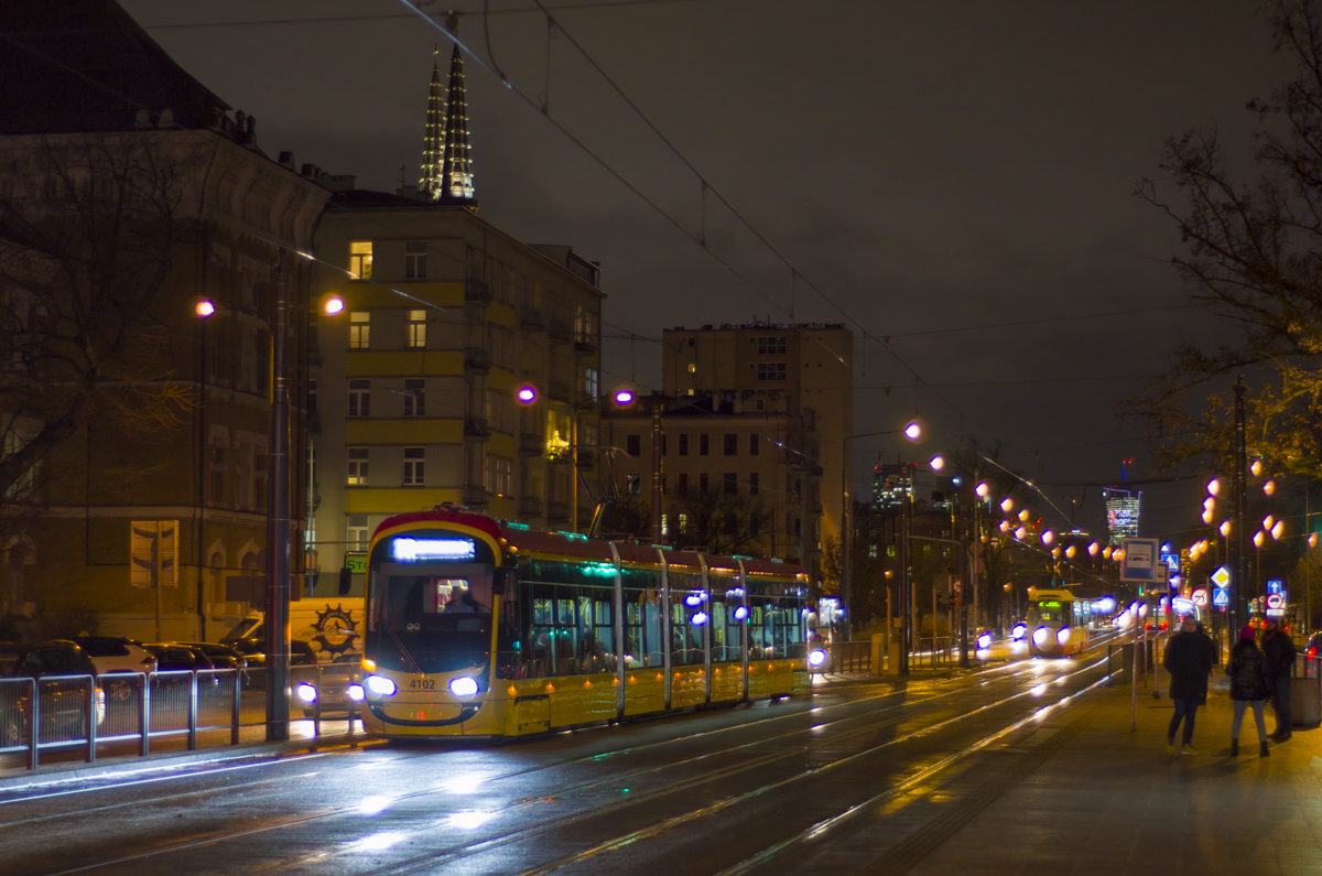 4102
Kolejny z debiutujÄcych dzisiaj wagonĂłw.
