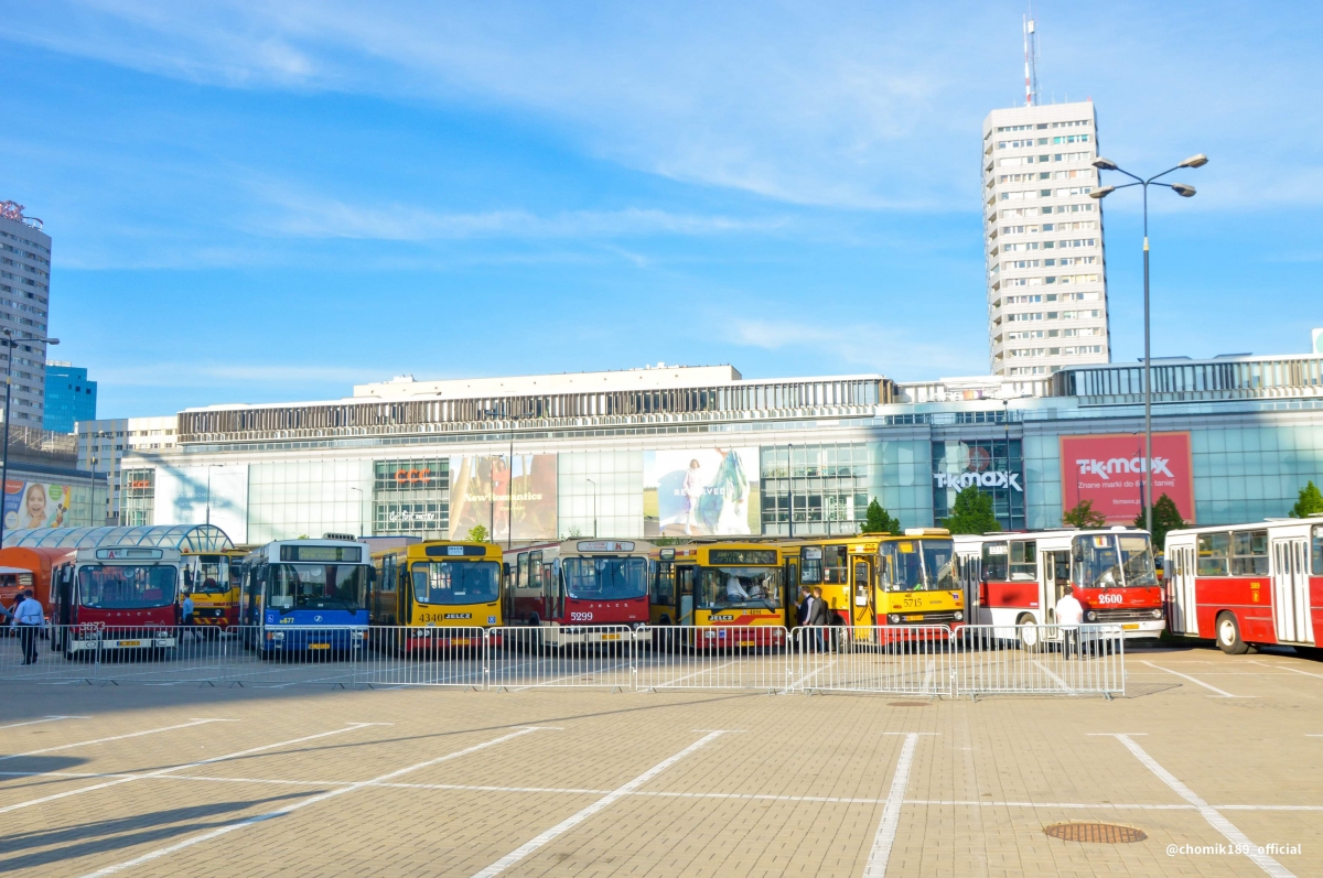 Przygotowanie do parady
Słowa kluczowe: NM2021