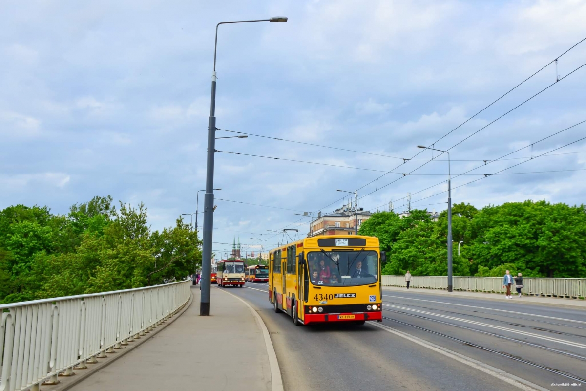 4340
Słowa kluczowe: NM2022 Parada