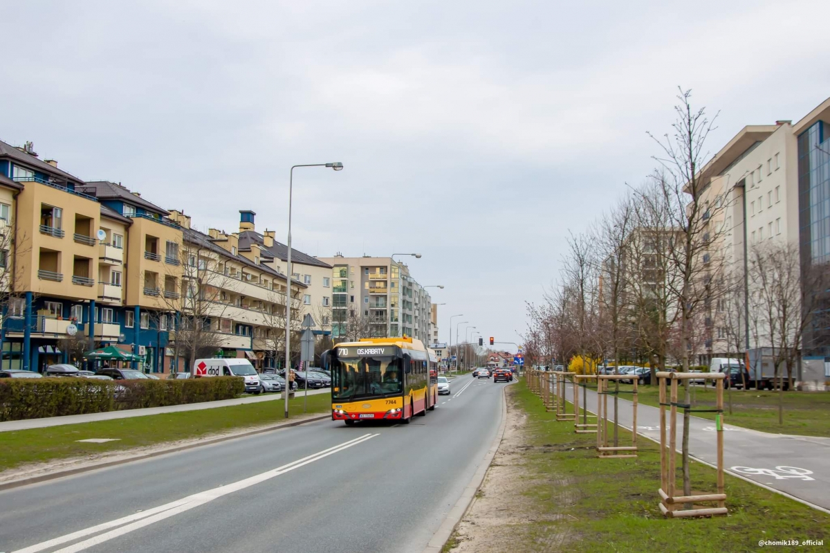 7744
Słowa kluczowe: DziwadĹo