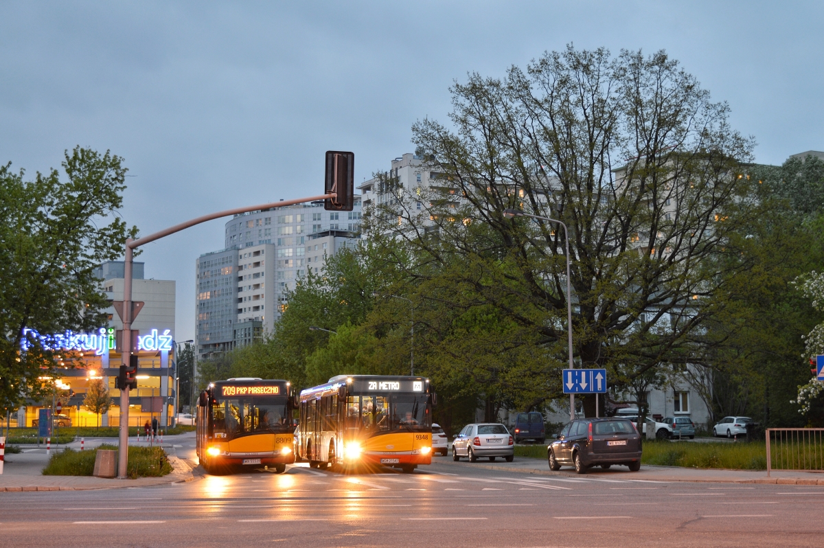9348
Warszawa, metro Wilanowska
