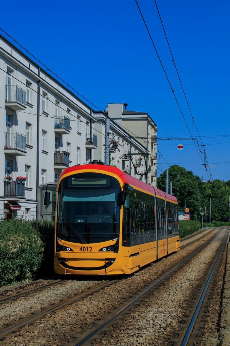 4012
Jakby mi byĹo maĹo tramwajĂłw... đ¤Ł
Pozdrawiam oczywiĹcie đđ
