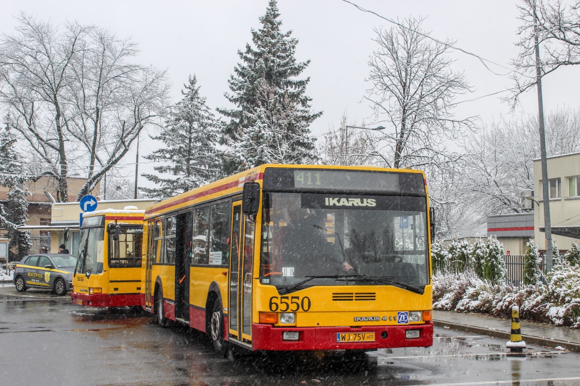 6550
Słowa kluczowe: IK411 10-lecie_wycofania_ikarusĂłw