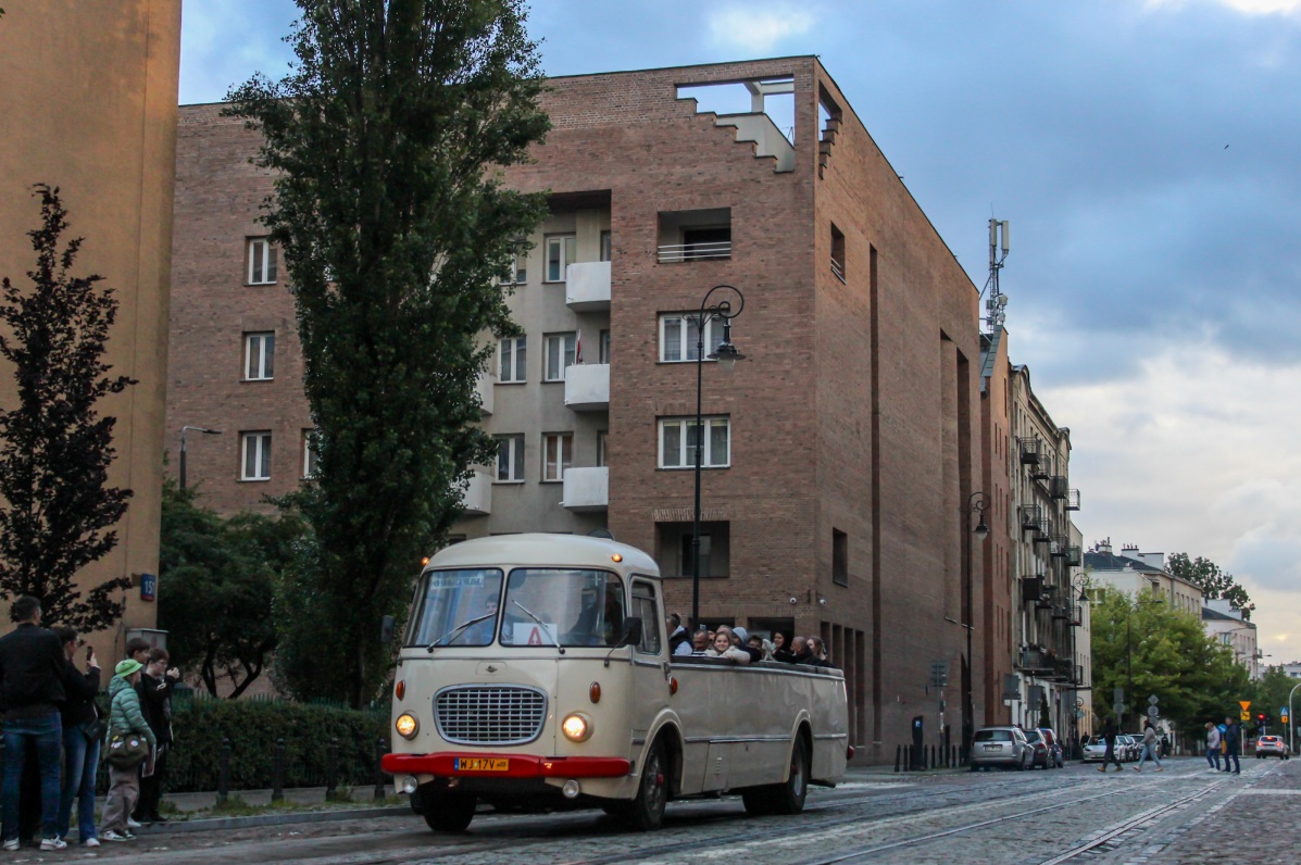 8083
Słowa kluczowe: J043 NM2025