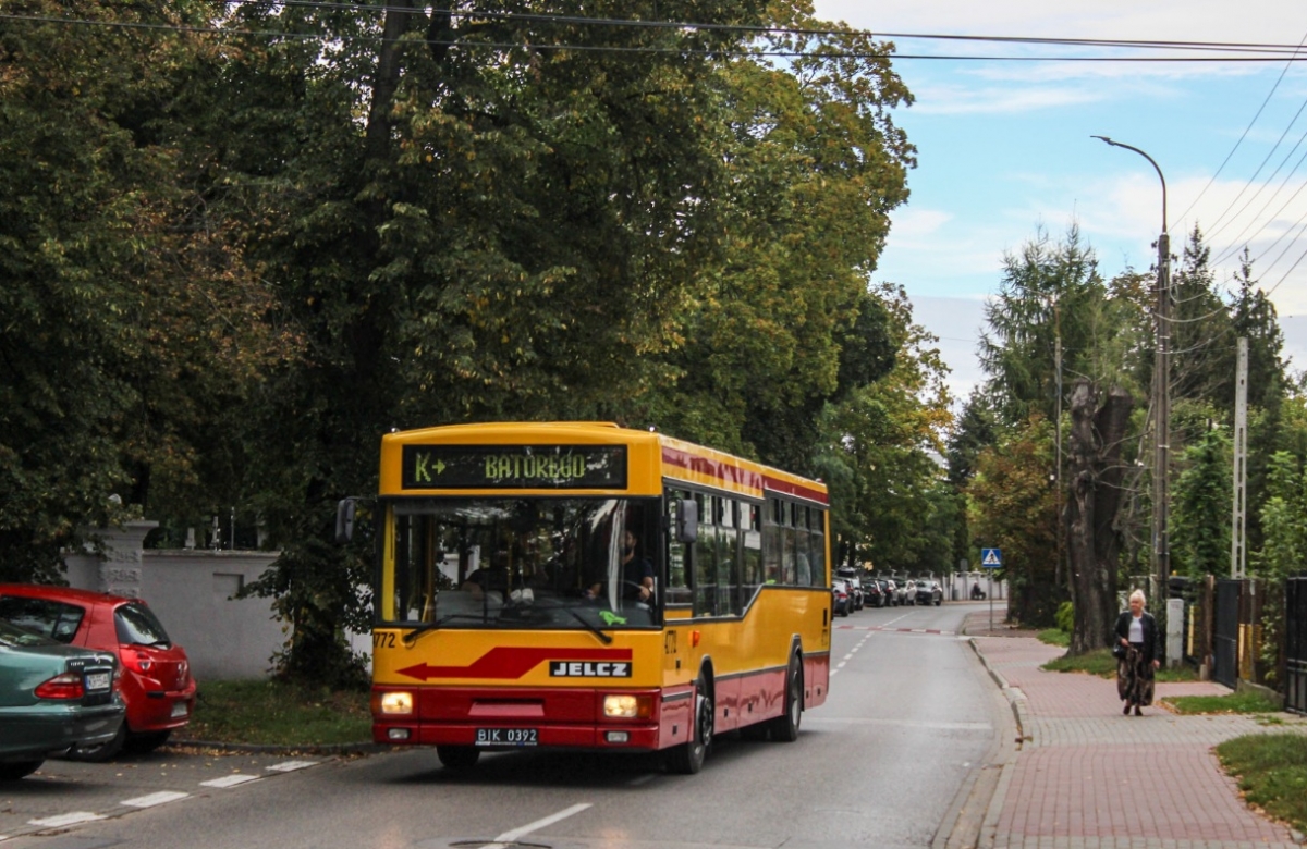 4772
Słowa kluczowe: M121M