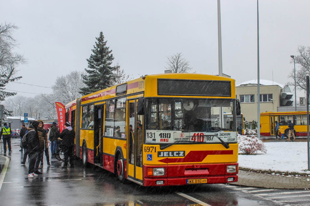 6971
Słowa kluczowe: M181 10-lecie_wycofania_ikarusĂłw