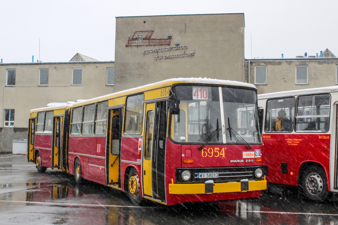6954
Słowa kluczowe: IK280 10-lecie_wycofania_ikarusĂłw