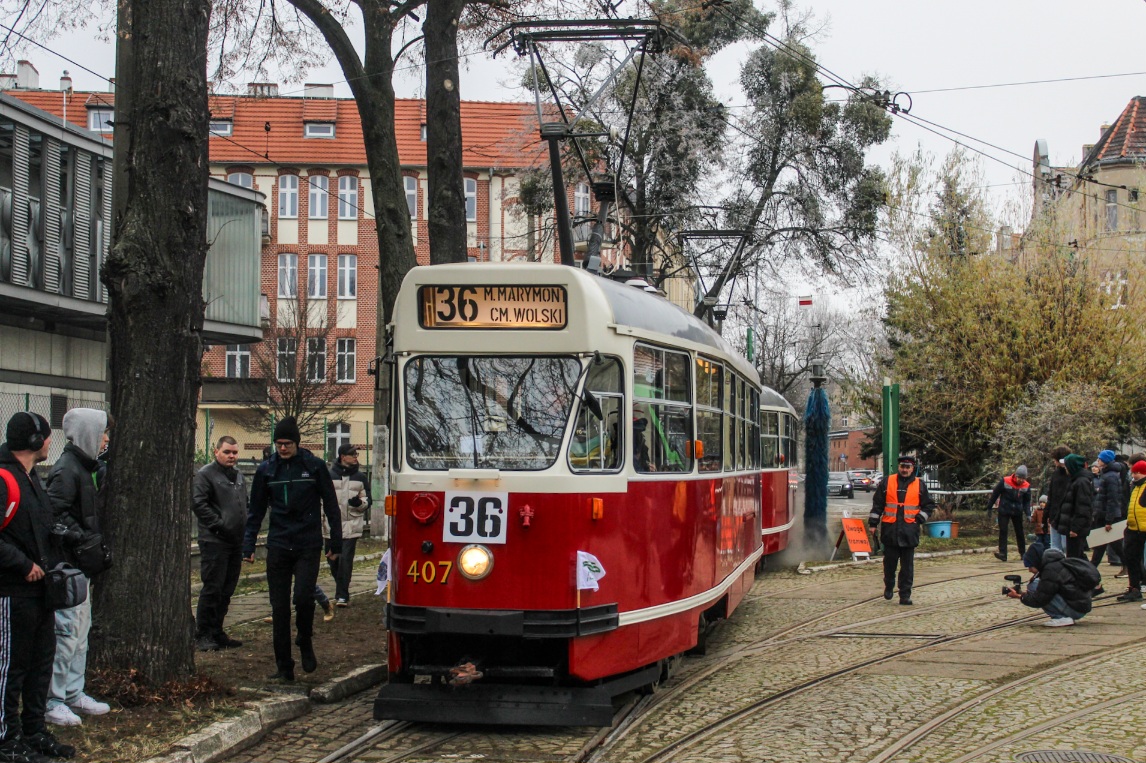 407 + 642
Słowa kluczowe: Konstal13N
