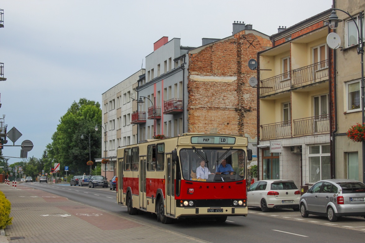 SNB 6522
Debiut Sochaczewskiego Jelcza M11 po remoncie
Słowa kluczowe: M11
