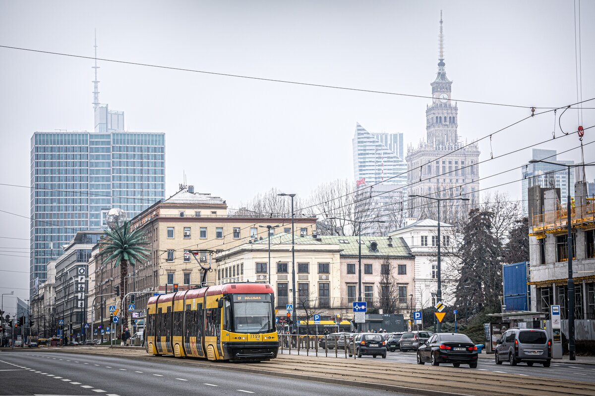 3129
mam dosyÄ tego zimna, ktĂłryĹ raz z rzÄdu prawie rÄce mi odmarzĹy, rÄkawiczki nie pomogĹy
Słowa kluczowe: Architektura Skyline