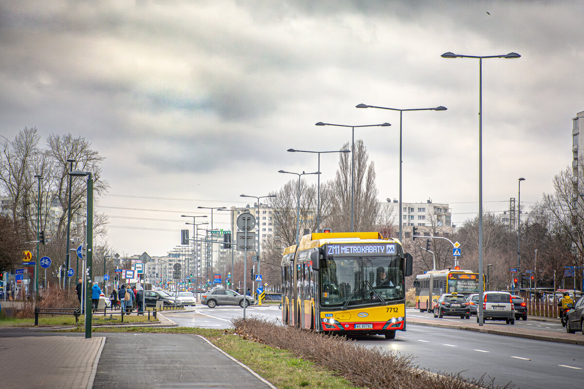 7712
Słowa kluczowe: CNG ZaMetro