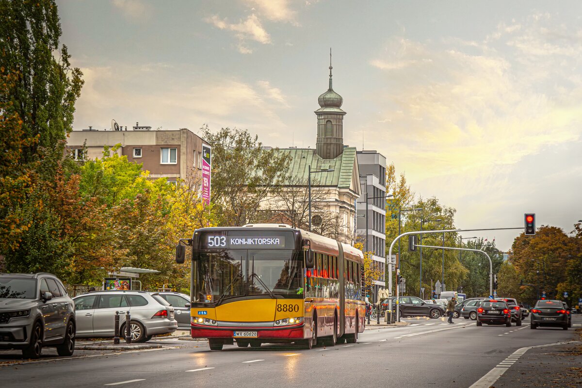 8880
Po wykonaniu jednego kĂłĹka zostaĹ podmieniony na 8532
