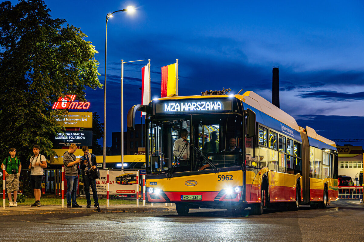 5962
Słowa kluczowe: NM2024