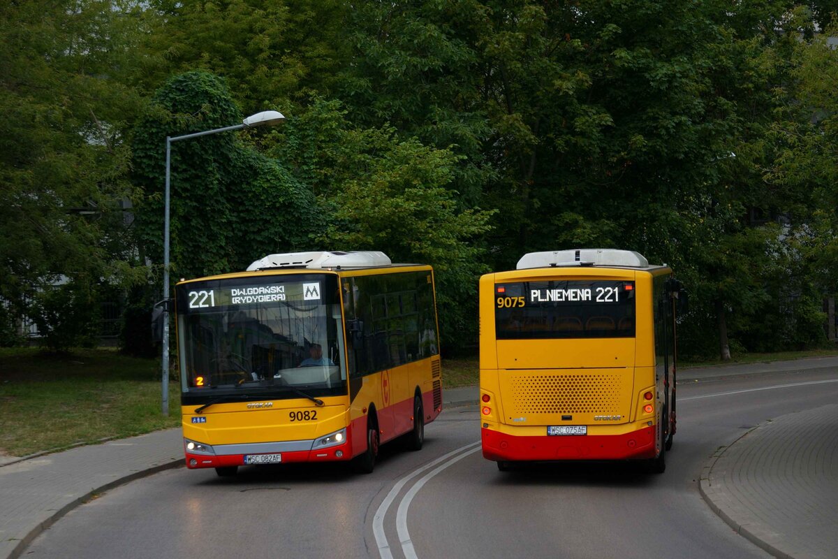 9082, 9075
Ciekawe zjawisko, caĹa 221 obsĹugiwana Otokarami
