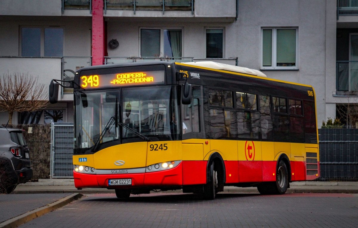 9245
9245 na nowej linii 349 wjeĹźdĹźa na pÄtle Coopera-Przychodnia
