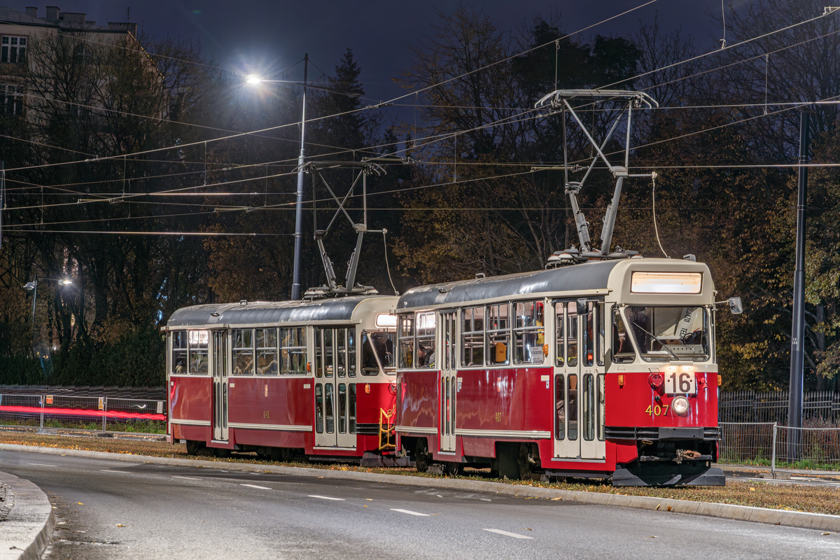 407+642
PowrĂłt trzynastek na ulicÄ SpacerowÄ po 52 latach
Słowa kluczowe: KoKo2025
