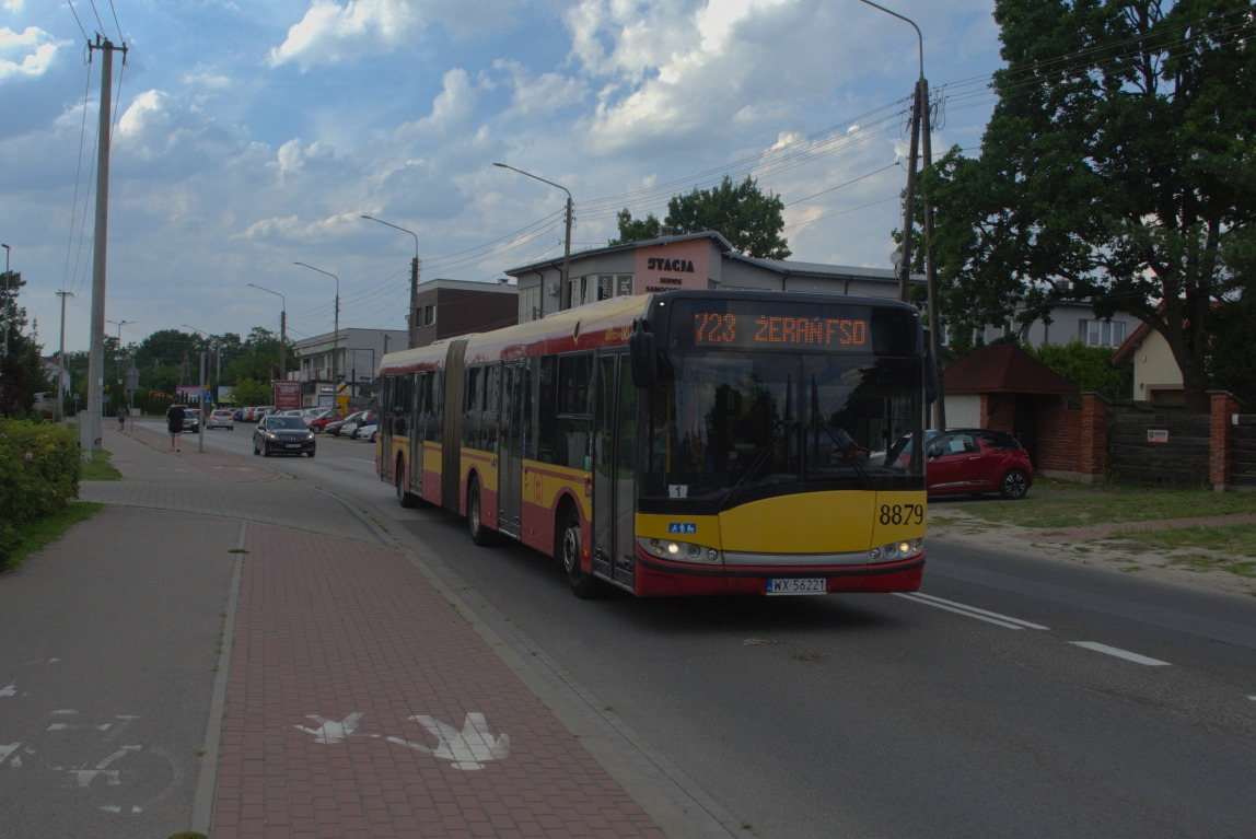8879
Trzeba korzystać dopóki jeszcze jeżdżą
