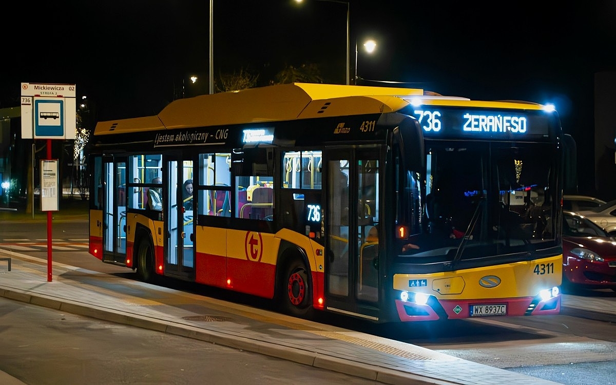 4311
Teraz to nowoĹÄ, ale moĹźe niedĹugo codziennoĹÄ
Słowa kluczowe: DziwadĹo